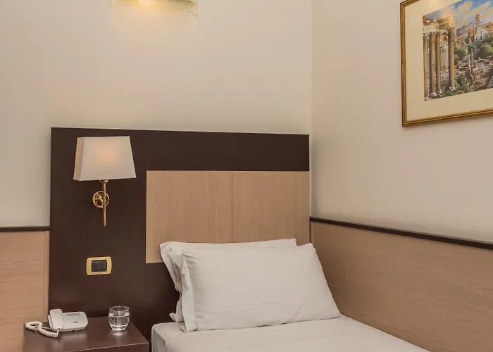 Hotel Shg Portamaggiore 3*