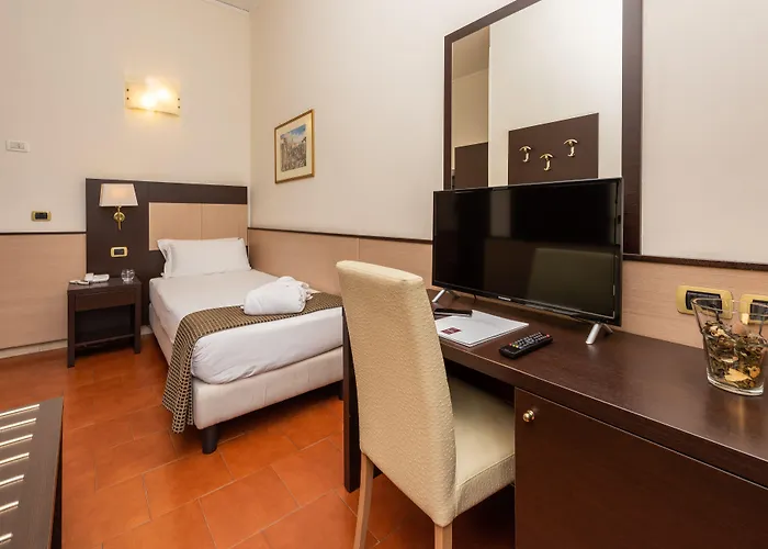 Shg Portamaggiore Hotel